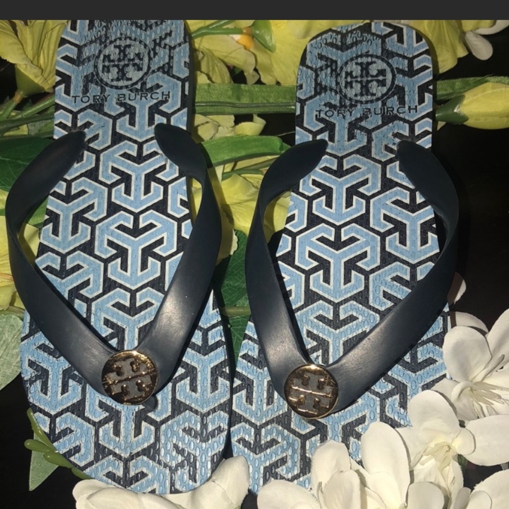 Tory Burch Blue Printed Flip Flops 🎉Host pick